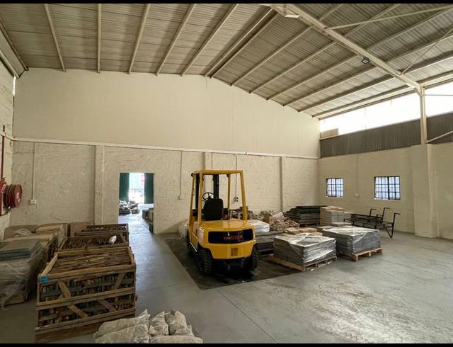INDUSTRIAL PROPERTY TO RENT IN HENNOPSPARK